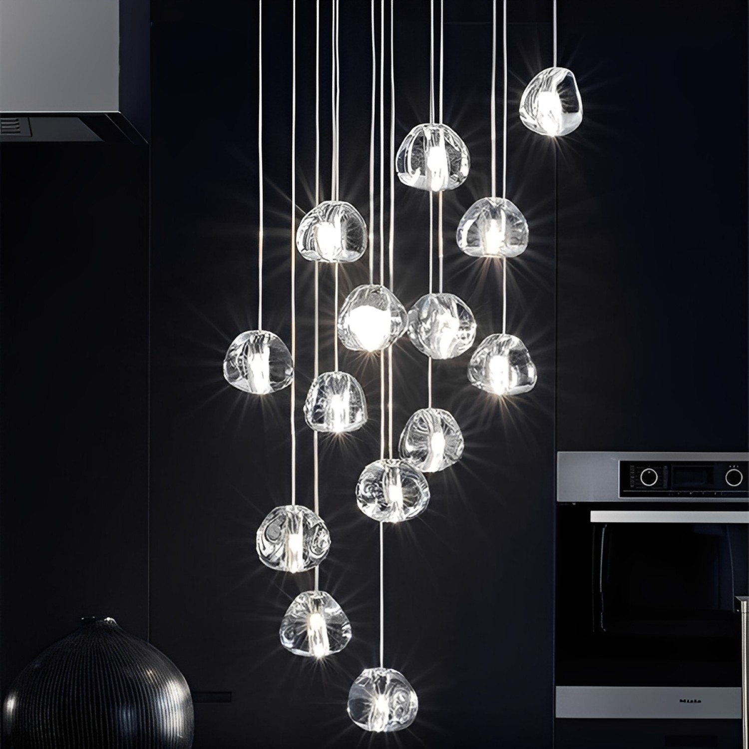 Снимка на Висящ дизайнерски пендел Glass Tears | Кристална стъклена сфера