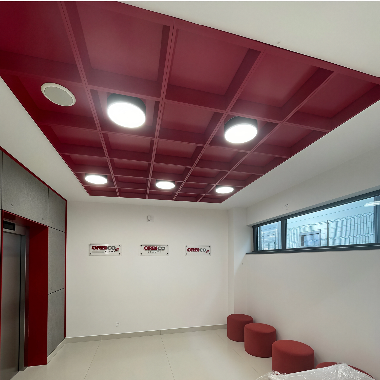 Детайлно изображение на Кръгла LED плафониера Veny | Три размера | IP44 Снимка на Кръгла LED плафониера Veny | Три размера | IP44