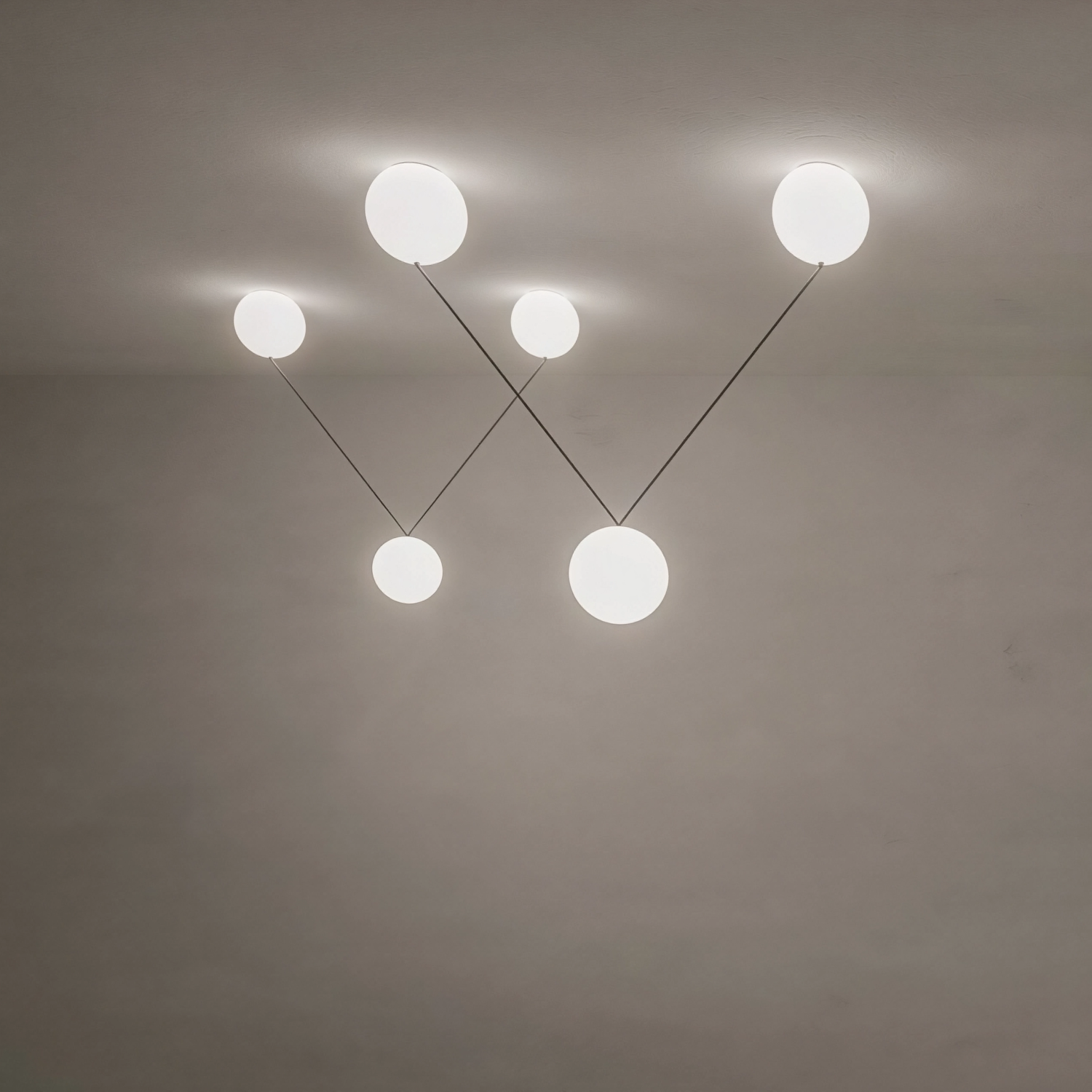 Снимка на Дизайнерски LED полилей Pulse | 3 акрилни сфери | 3x24W