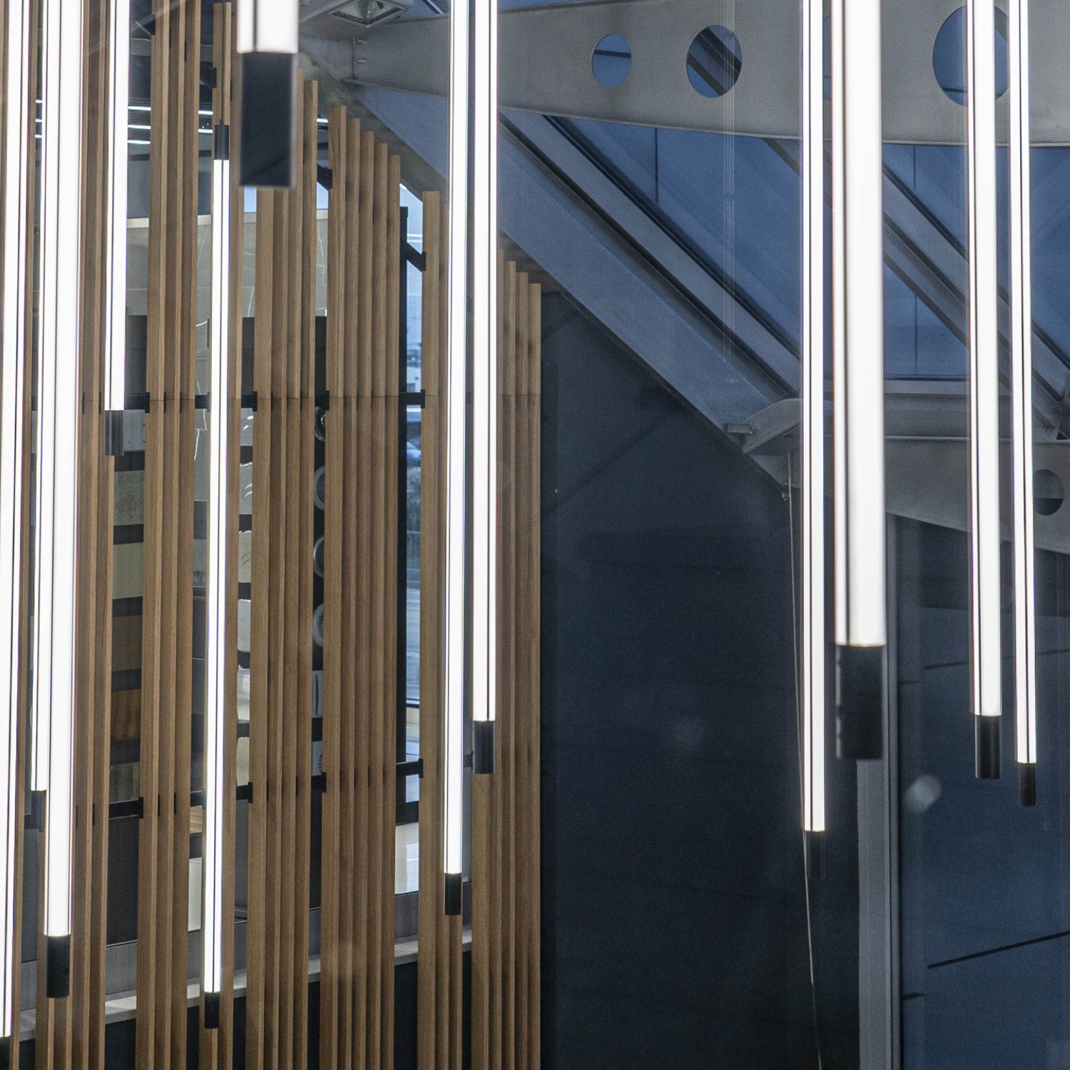 Снимка на LED светеща тръба с 360° ефект Mesh 360 – Ø36 x 2500 мм - Висящи лампи