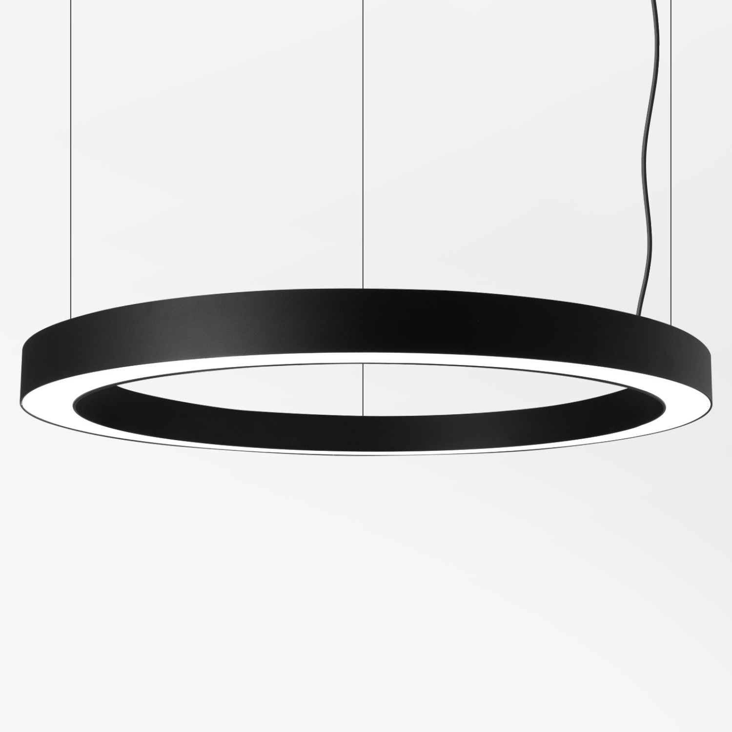 Детайлно изображение на Висящ кръгъл LED полилей Cool XL Pro | 4 размера Снимка на Висящ кръгъл LED полилей Cool XL Pro | 4 размера