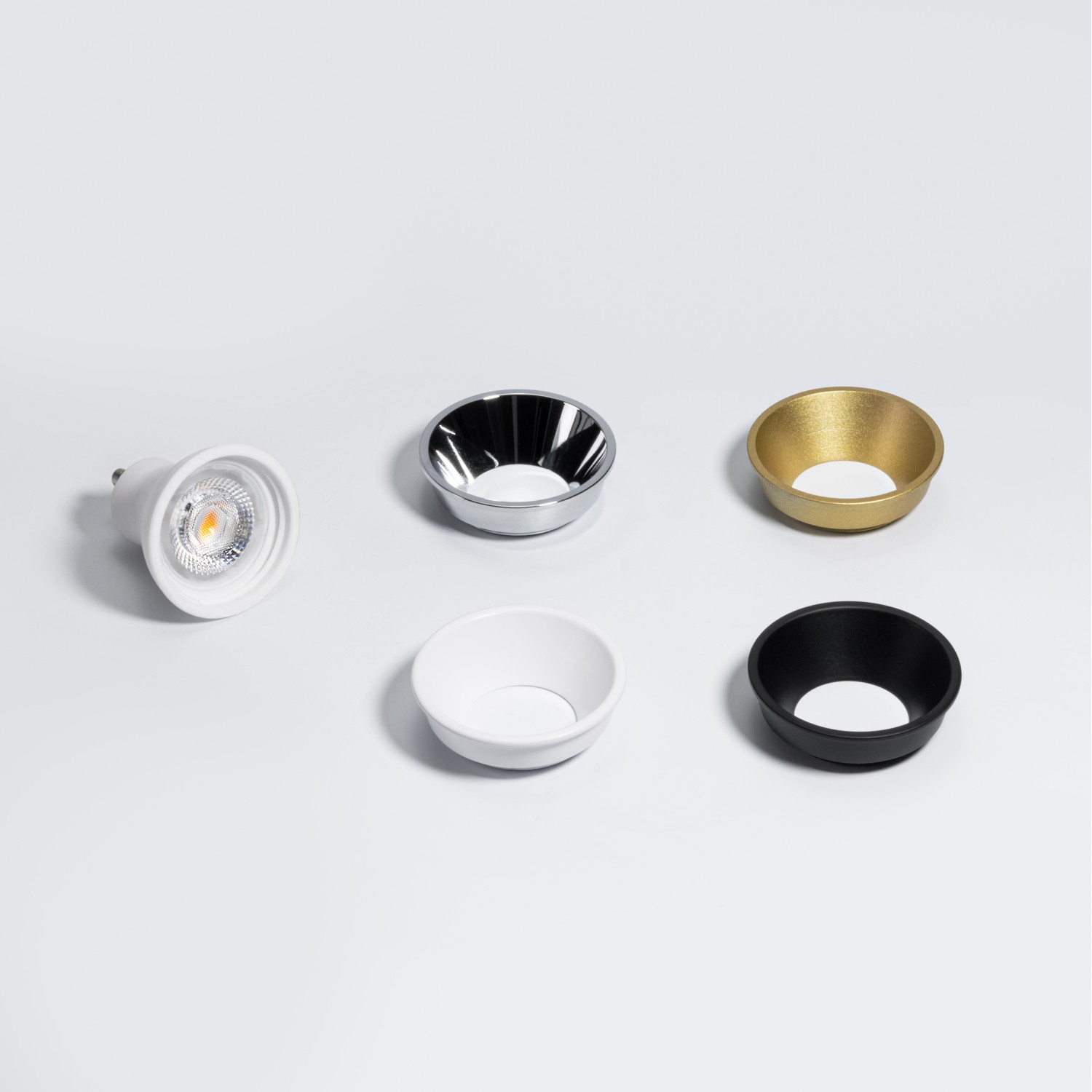 Снимка на Спот за релсова шина Longi GU10 с изчистен цилиндричен дизайн - Релсово осветление