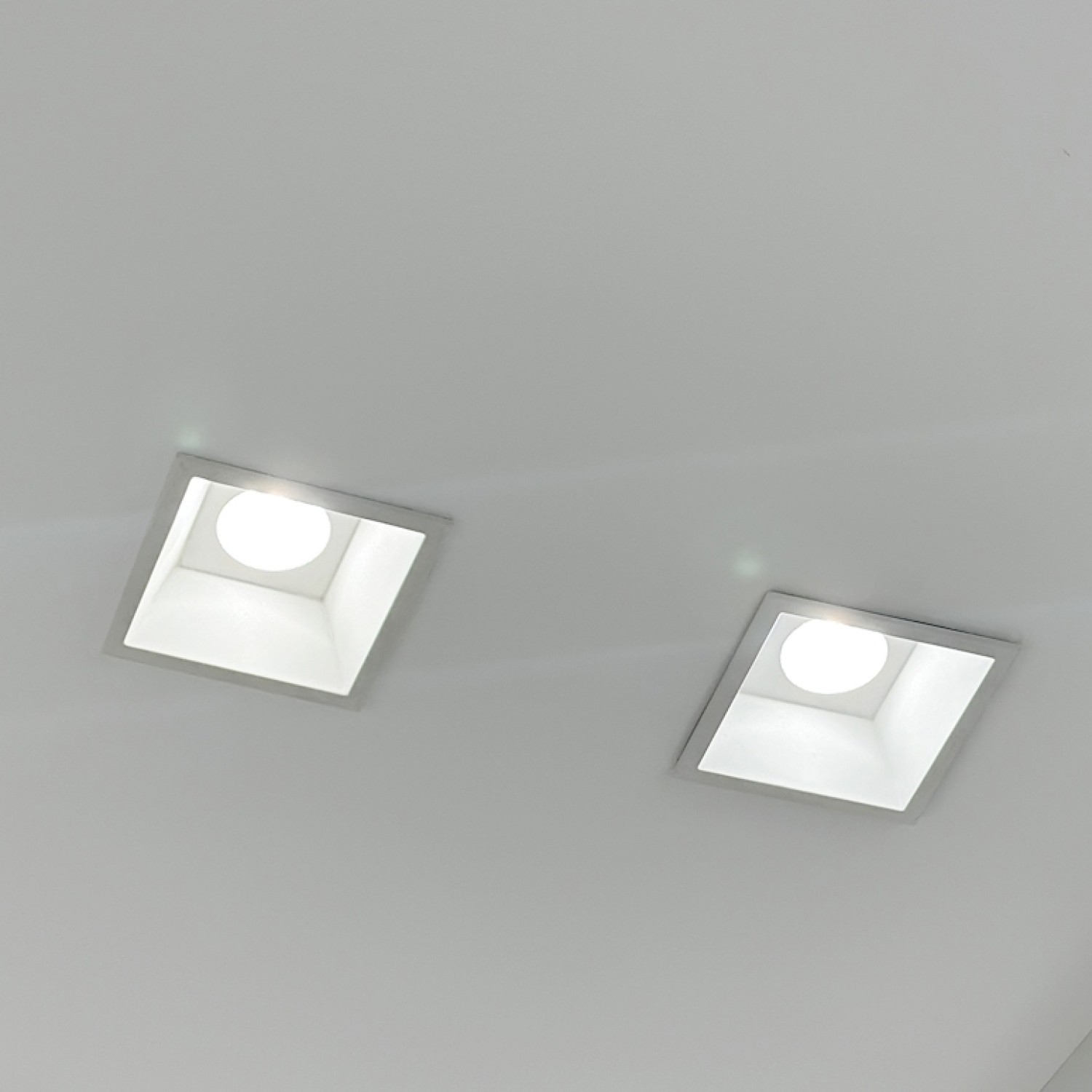 Снимка на Квадратна LED луна за вграждане Accord Square | 3000K | Влагозащитена IP54