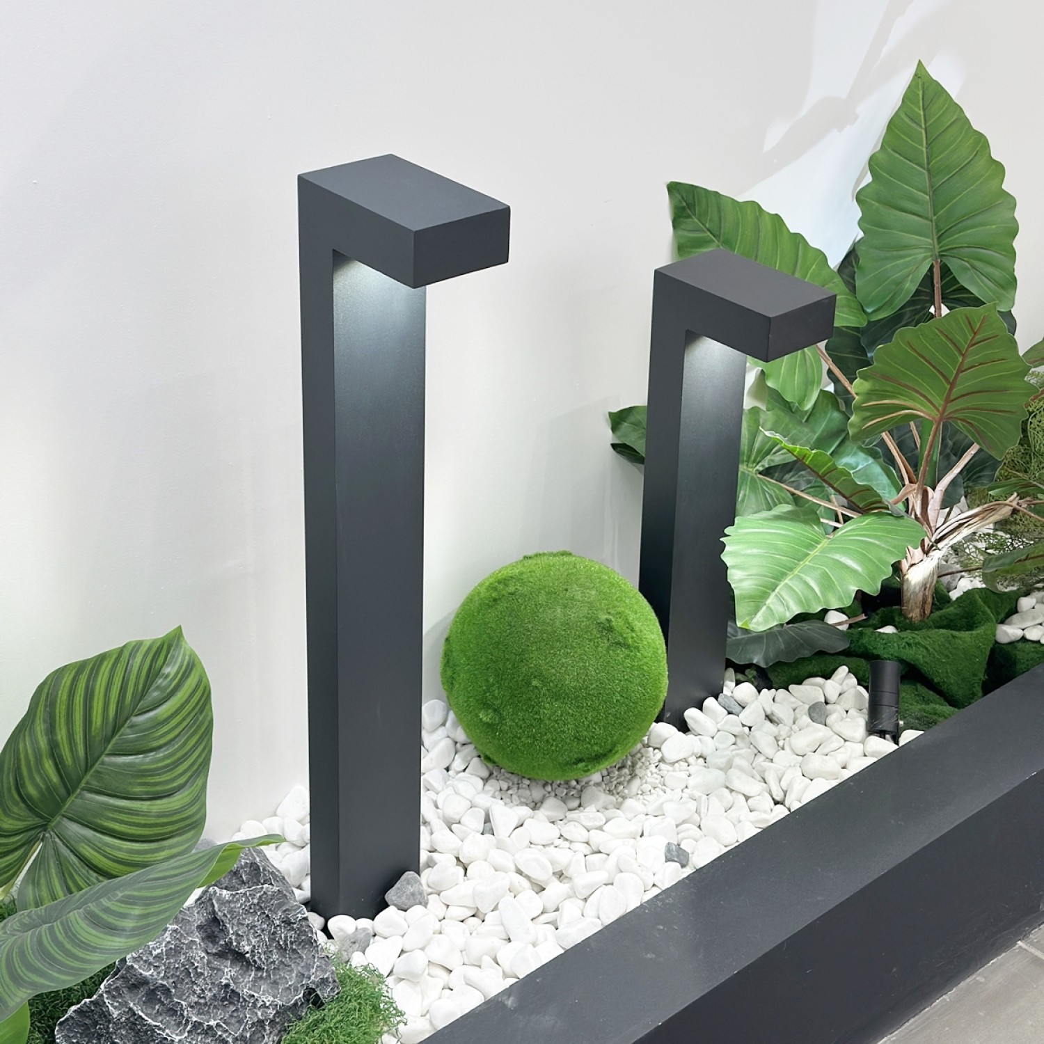 Снимка на Градински LED стълб Infinity Mini в два размера (7W) - Градински стълбове