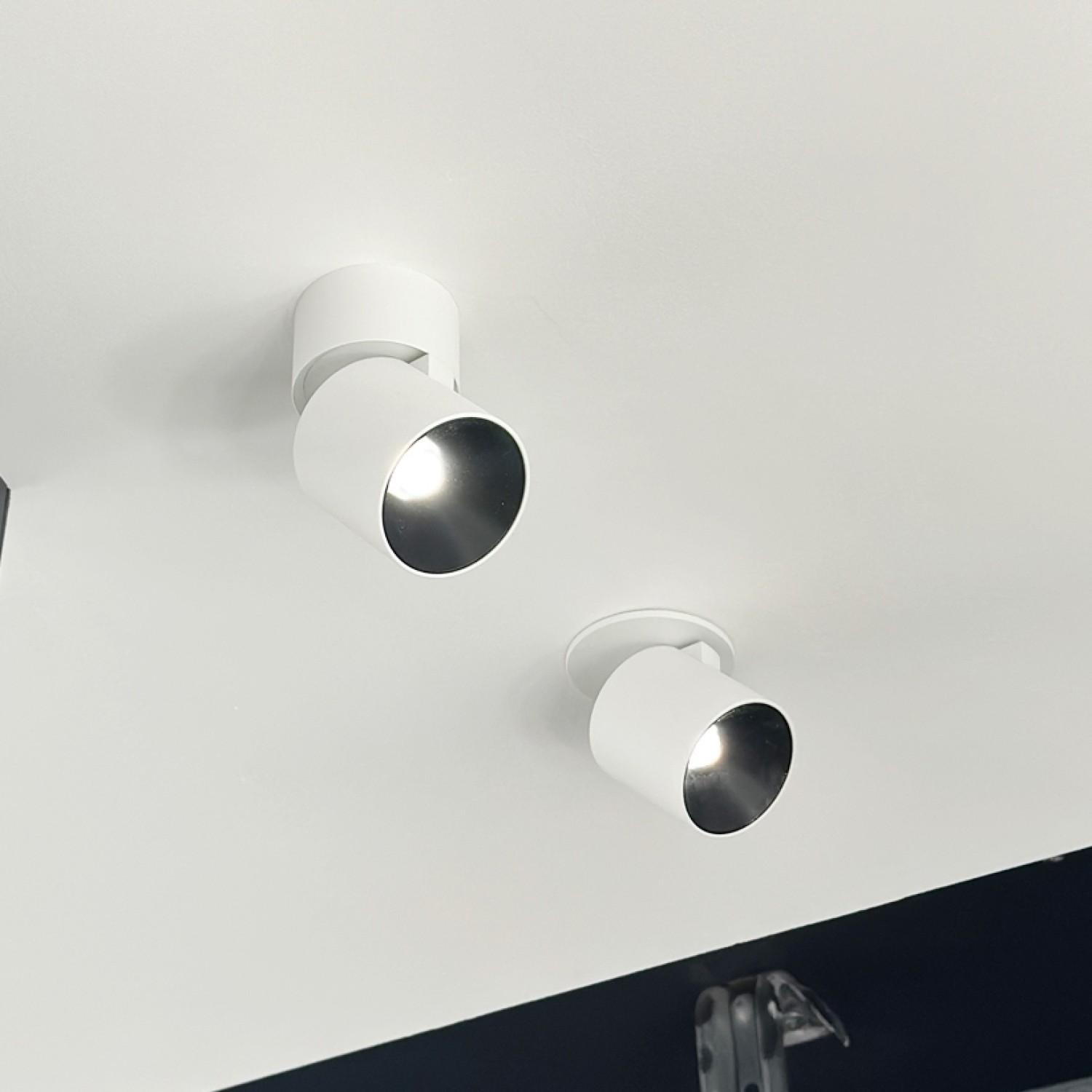 Снимка на LED спот за външен монтаж Oko OM | 7W | 3000K