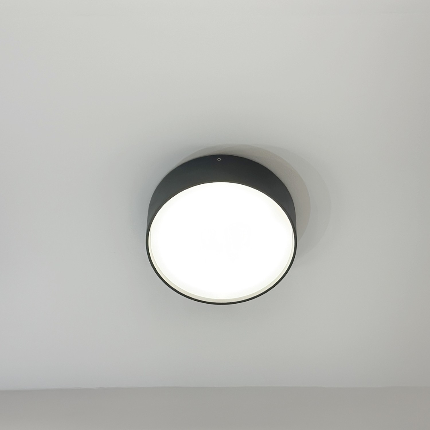 Снимка на Кръгъл влагозащитен LED аплик Quin IP65 – Ø160 мм - Осветление за баня