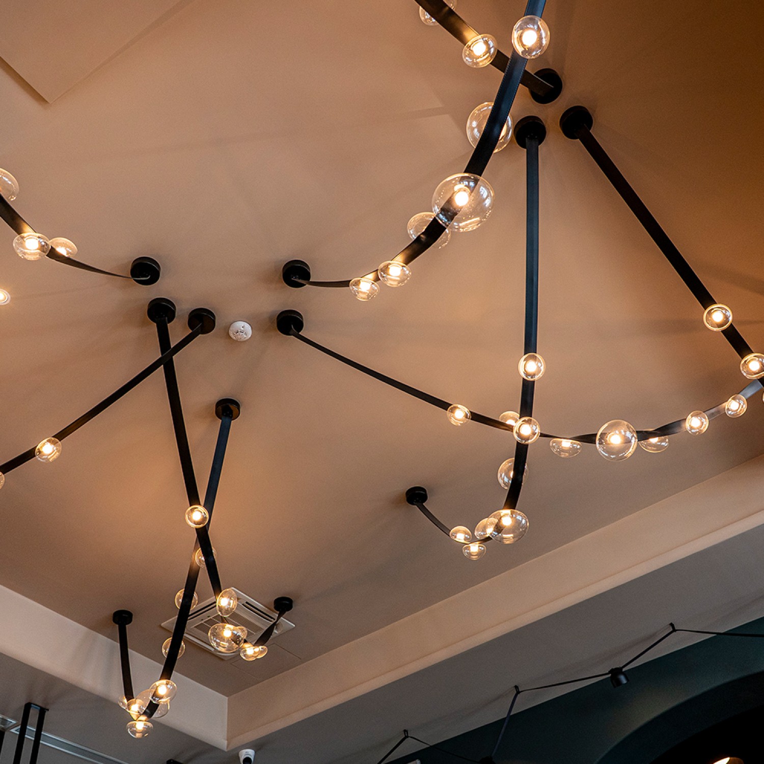 Снимка на Висяща LED лампа Luxi | Колан | 21W | 300cm