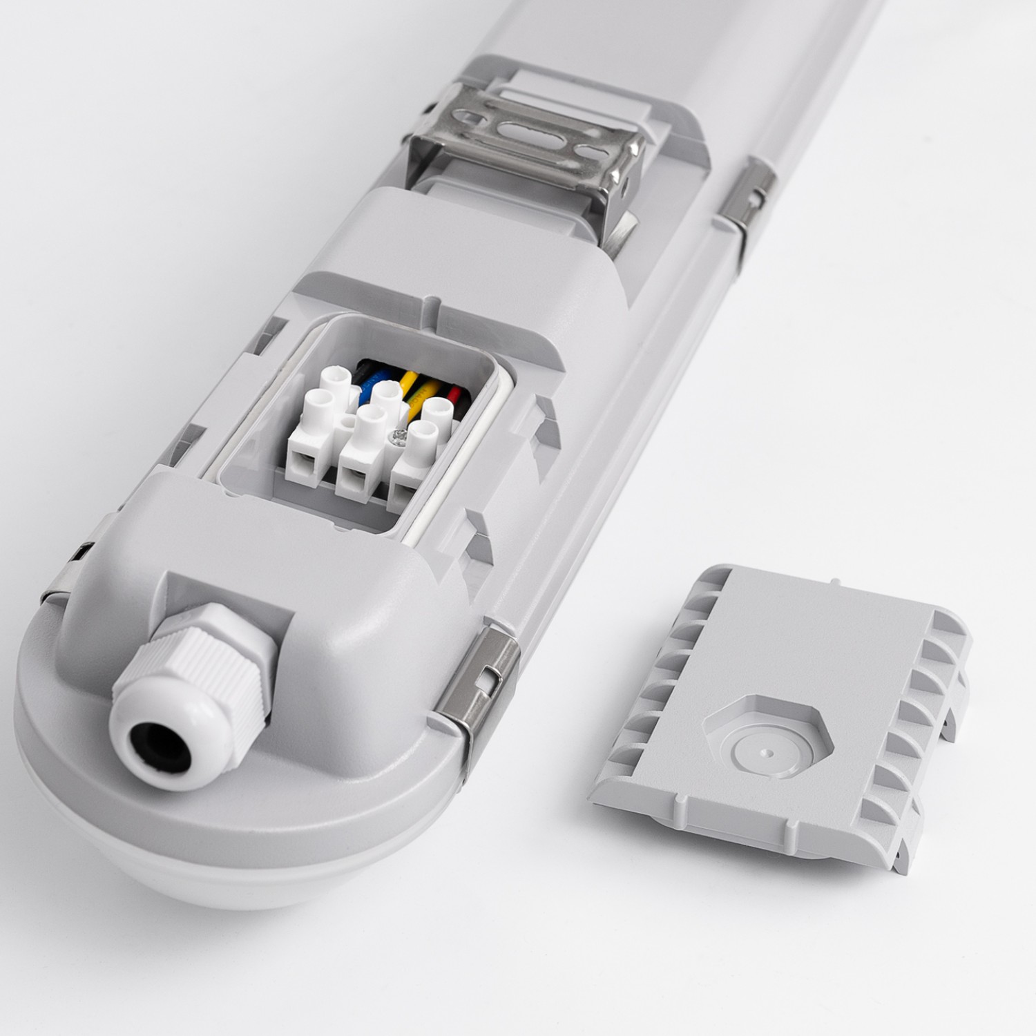 Снимка на Индустриално осветително LED тяло Hermetic Pro | 4000K | IP65 | Бял - Склад и цех