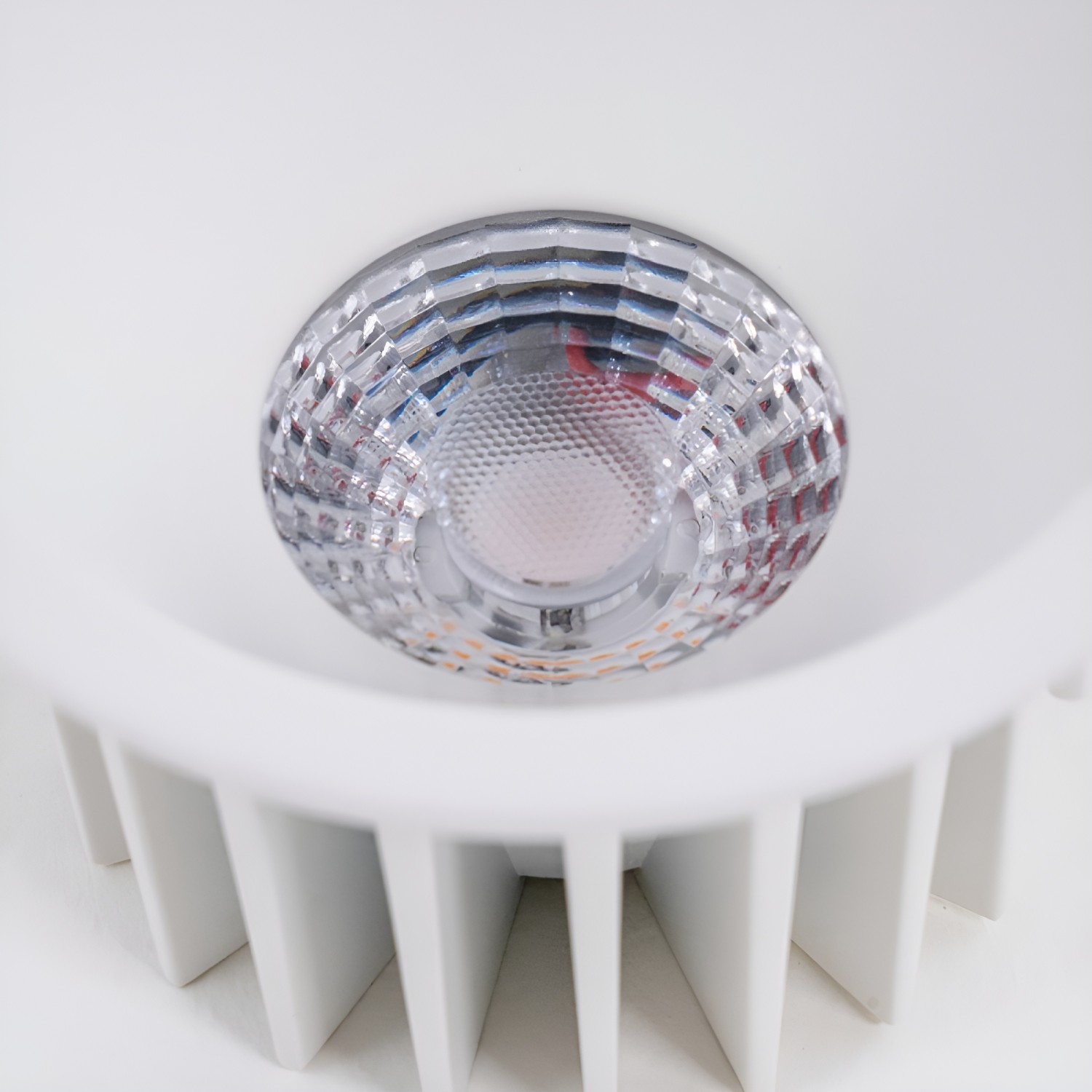 Детайлно изображение на LED луна за вграждане Accord Round IP54 | Димиране | 3000K / 3500K / 4000K Снимка на LED луна за вграждане Accord Round IP54 | Димиране | 3000K / 3500K / 4000K