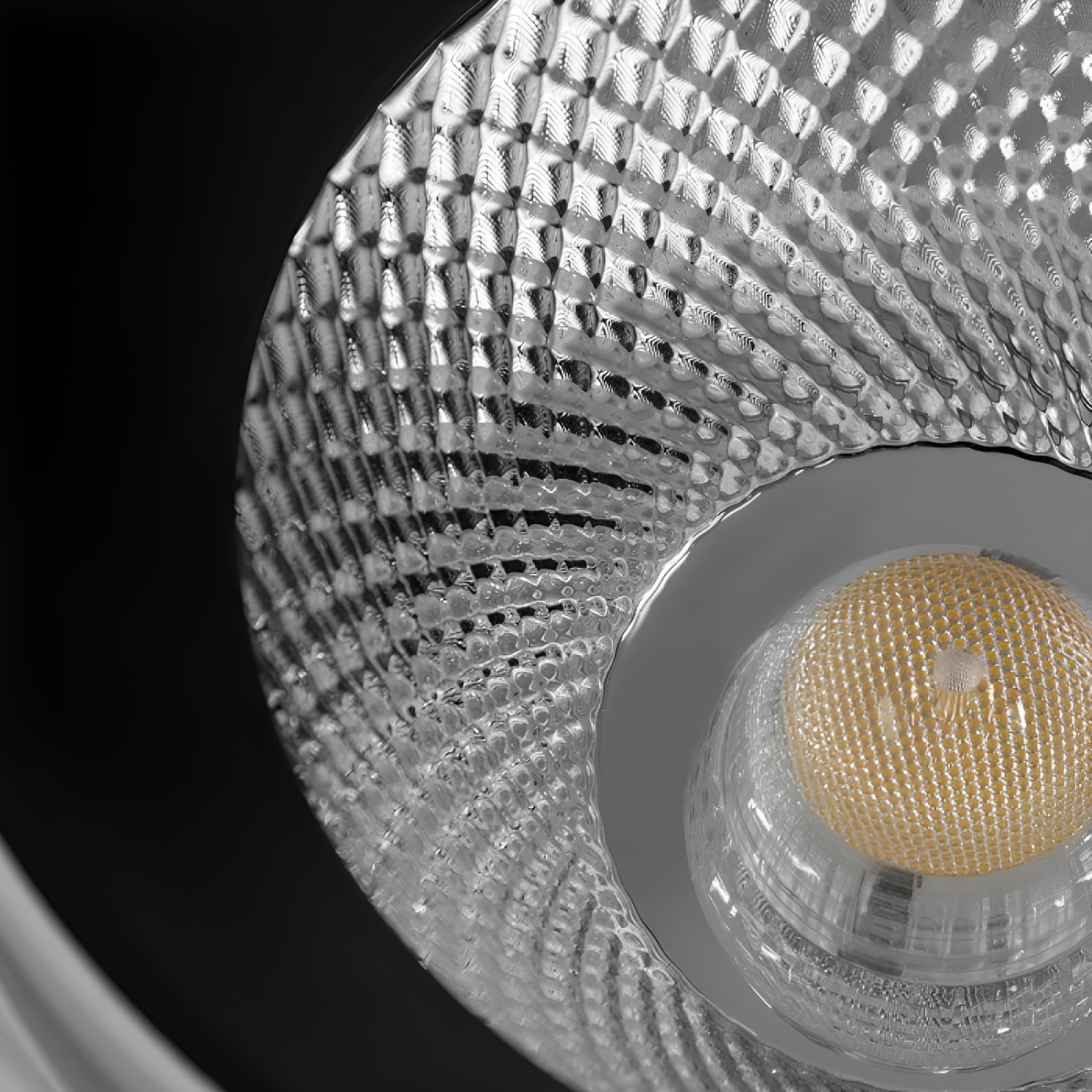 Детайлно изображение на LED луна за вграждане Clear AJ | Регулируем рефлектор | Два размера Снимка на LED луна за вграждане Clear AJ | Регулируем рефлектор | Два размера
