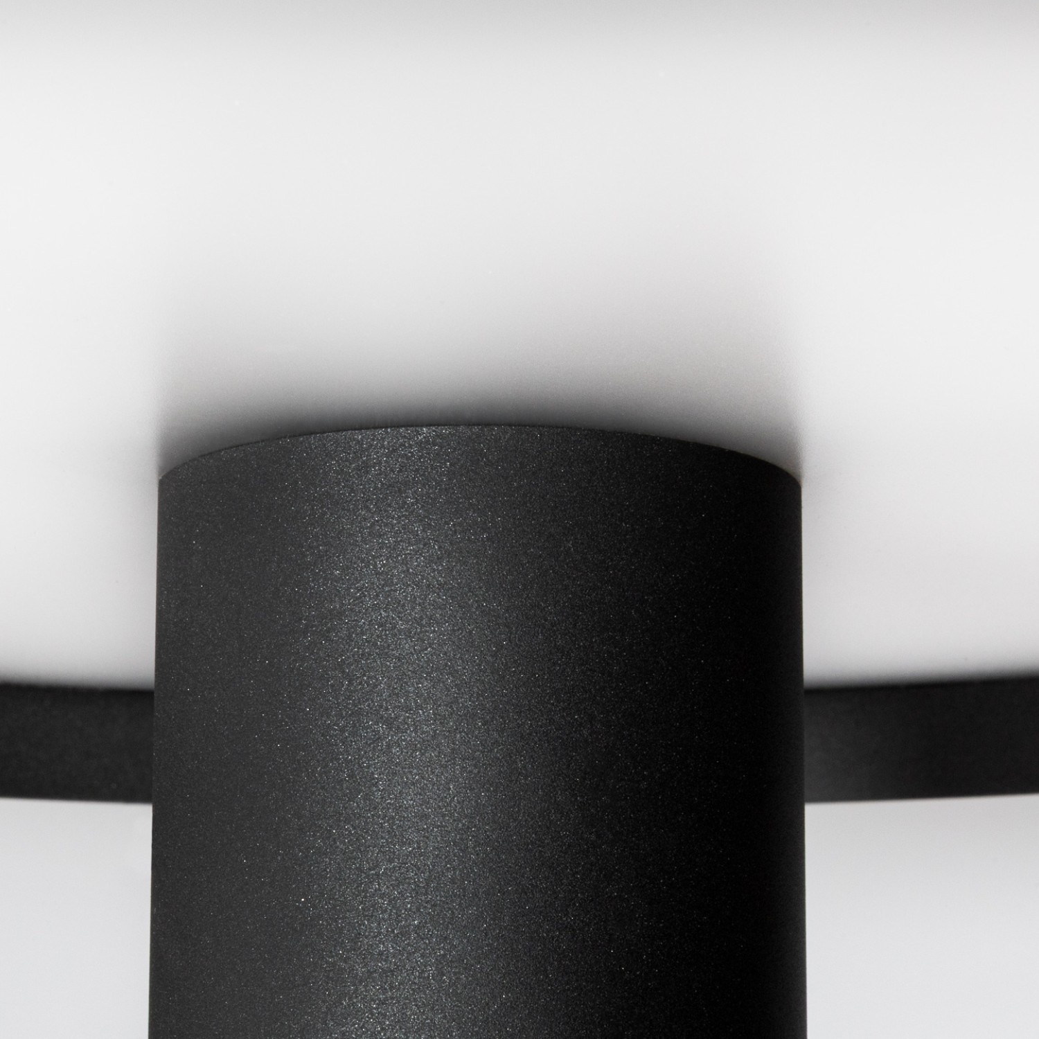 Детайлно изображение на Улична лампа LED лампа SOLO | 360° разсейване | 50W | 3000K Снимка на Улична лампа LED лампа SOLO | 360° разсейване | 50W | 3000K