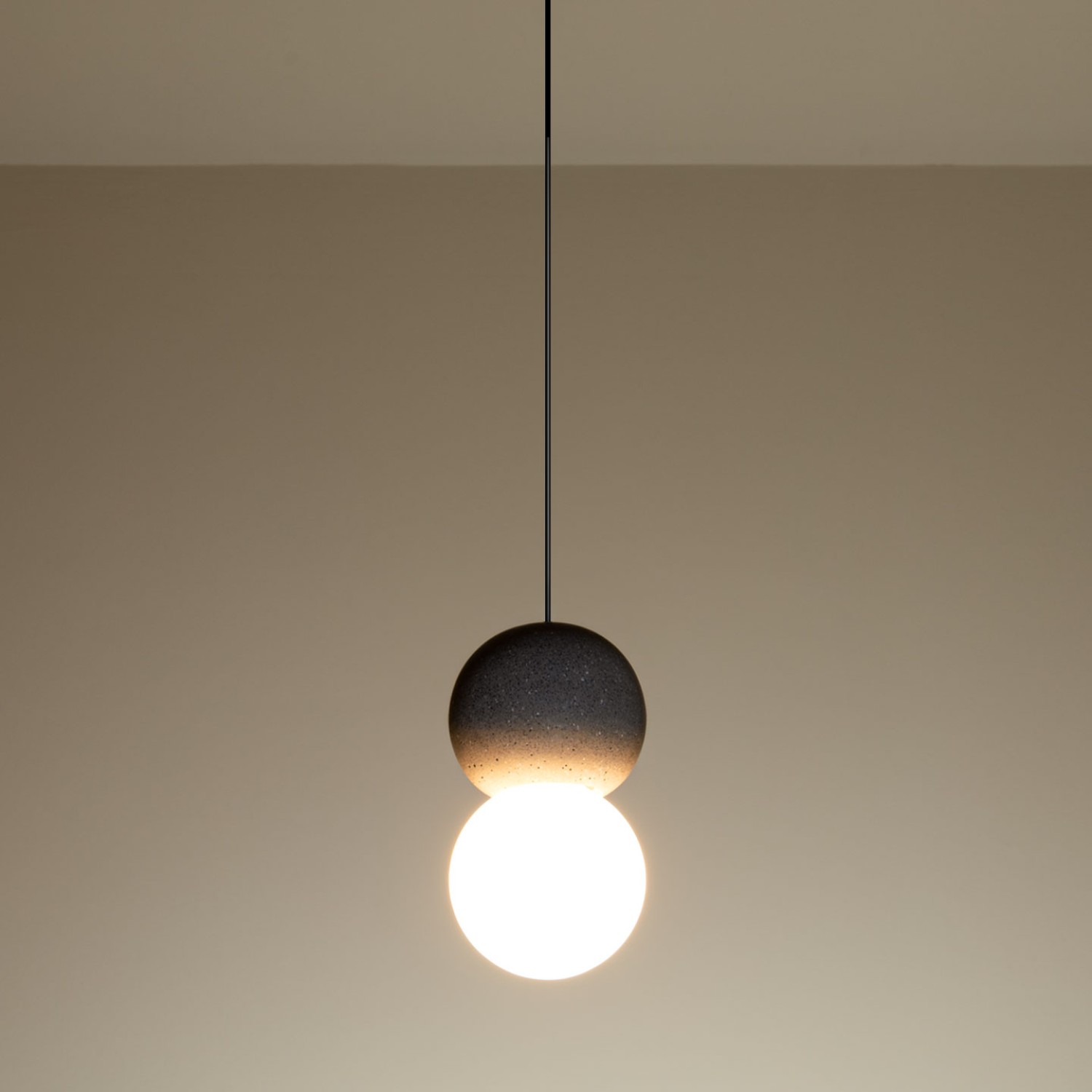 Снимка на Висящ пендел Luna | Цимент и стъкло | Индустриален стил | 5W | 3000K