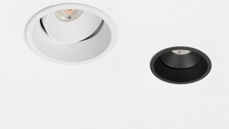 Насочени или фиксирани лунички: кой тип спотове да изберем?