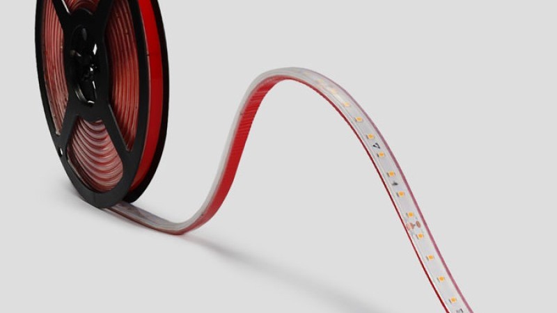 Защо LED лентата примигва и как да отстраня проблема?