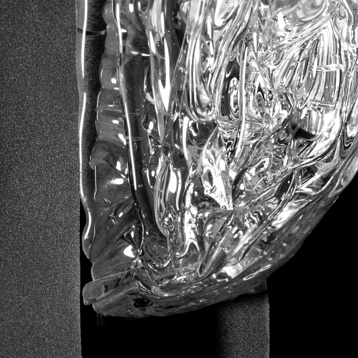 Снимка на Стенен аплик Ovia с текстурирано стъкло и тъч бутон