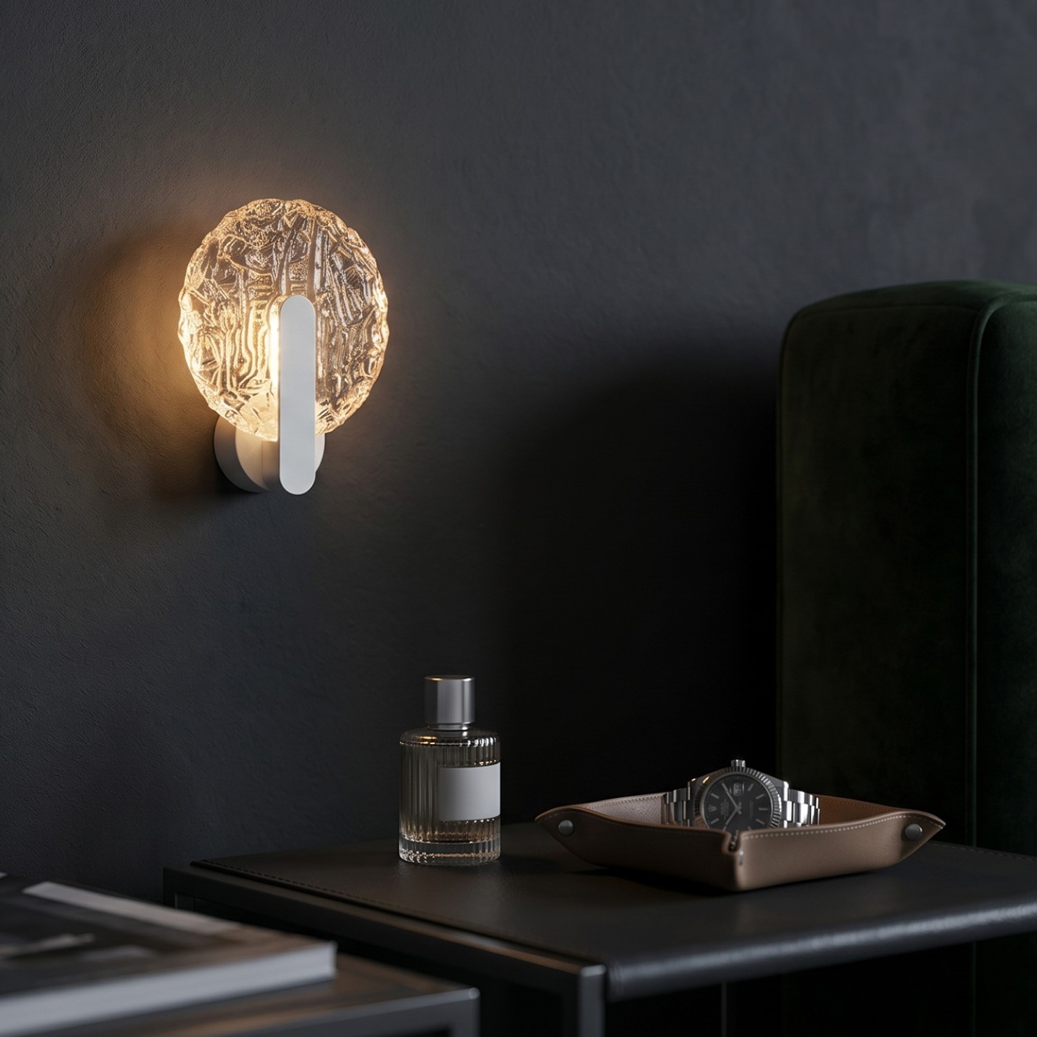 Снимка на Стенен аплик Ovia с текстурирано стъкло и тъч бутон