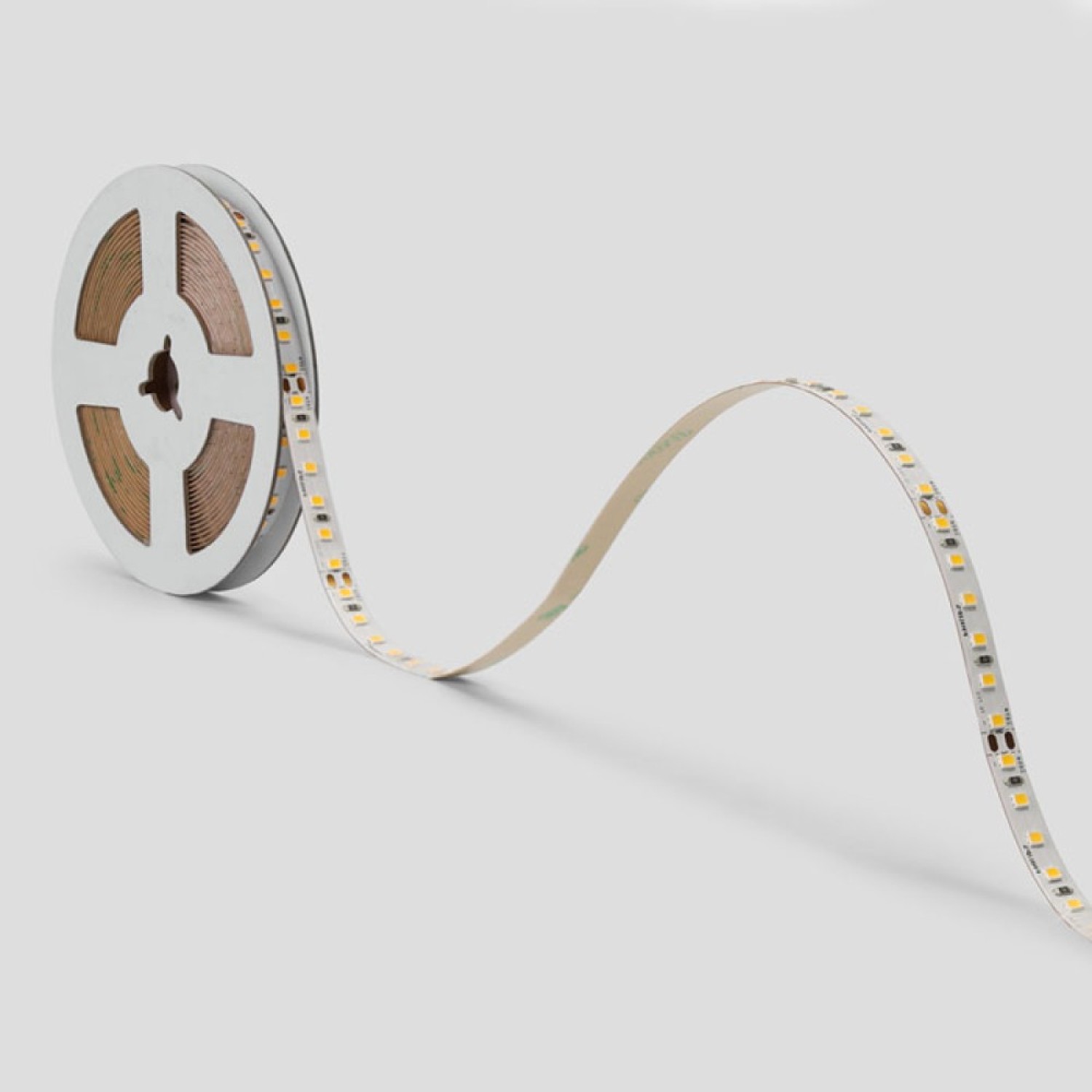 Снимка на LED лента Philips LS155 15.5W/m | IP20 | 120 LED/m | 24V | 5 метра | 3000K/4000K