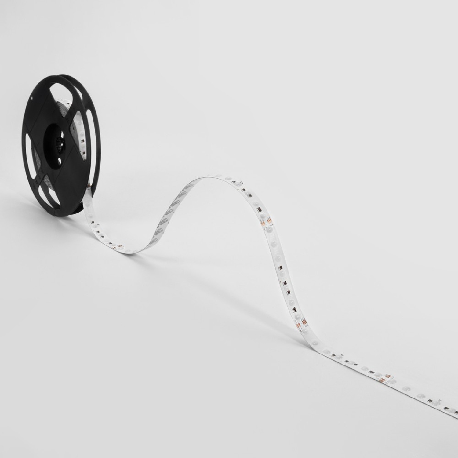 Снимка на LED лента Proton RGBWW 16.8W/m | IP20 | 70 LED/m | 24V | 5 метра | RGB + 3000K