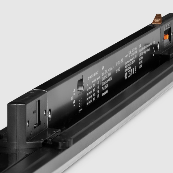 Снимка на Линеен LED модул за релсова шина OPTILINE (41–66W) - Релсово осветление