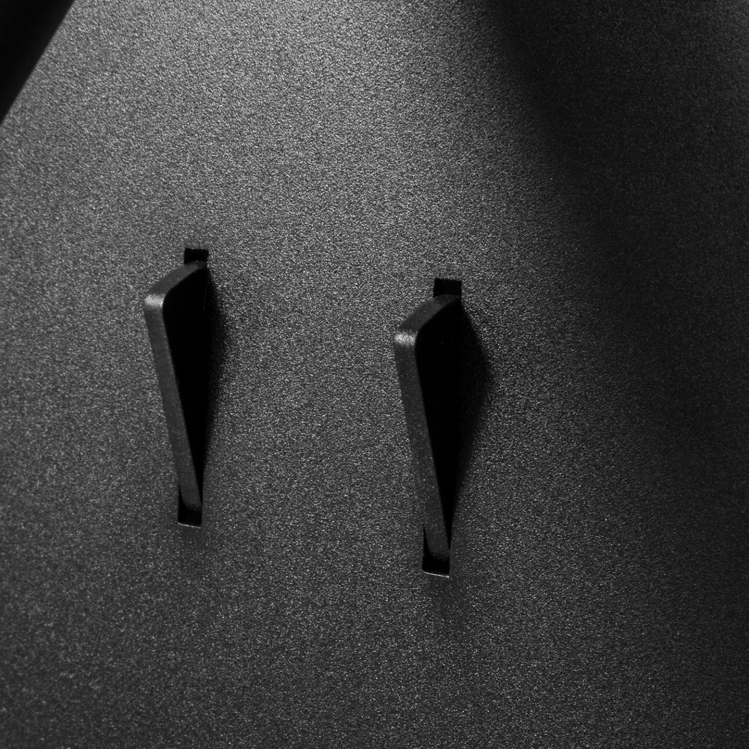 Снимка на Стенен аплик Dock с рафт | USB Type-C | Безжично зарядно