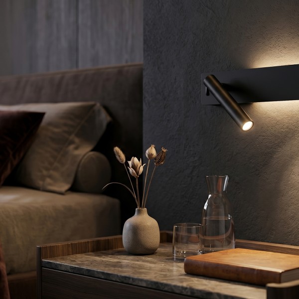 Снимка на Стенен аплик Kora с насочена светлина за четене и фоново осветление