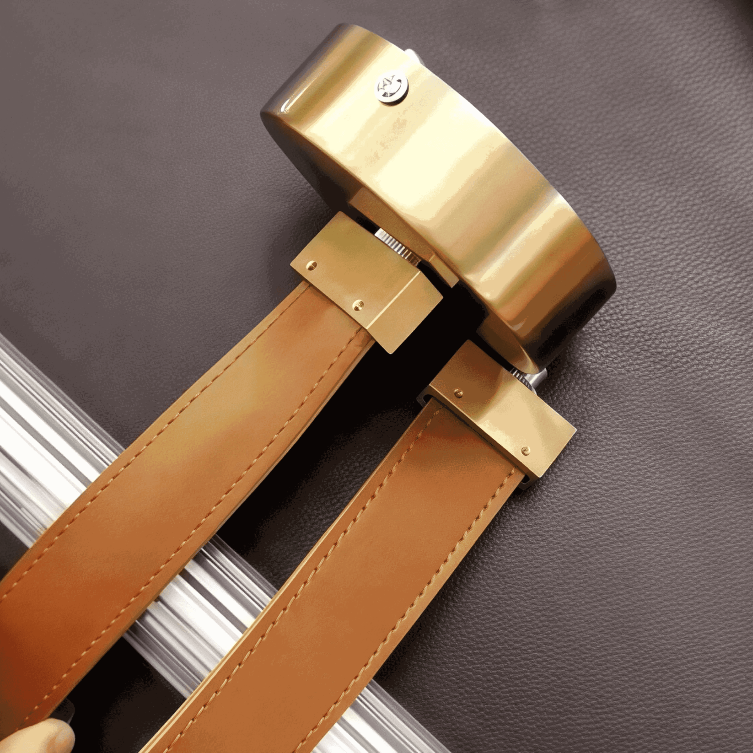 Снимка на Висяща LED лампа Belt Stick | Кожен колан | 3000K | 8W