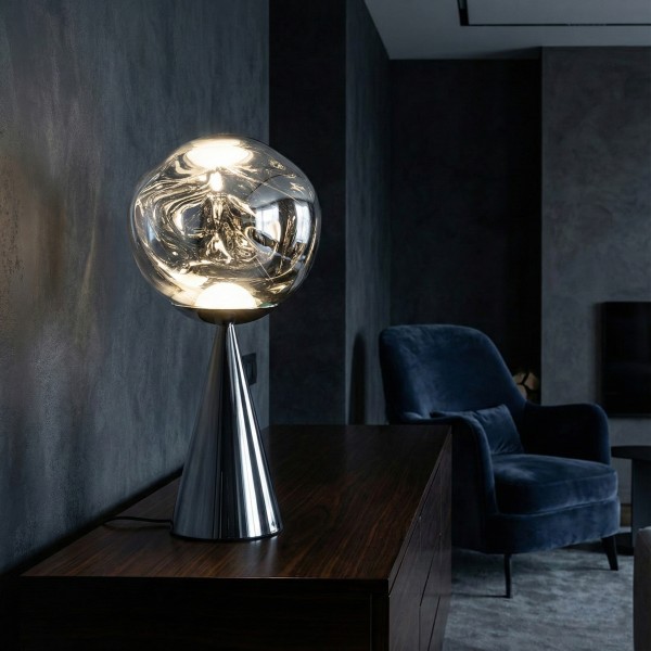 Детайлно изображение на Настолна дизайнерска LED лампа Ruby | Метален конус | 3000K | 6W | 58cm Снимка на Настолна дизайнерска LED лампа Ruby | Метален конус | 3000K | 6W | 58cm