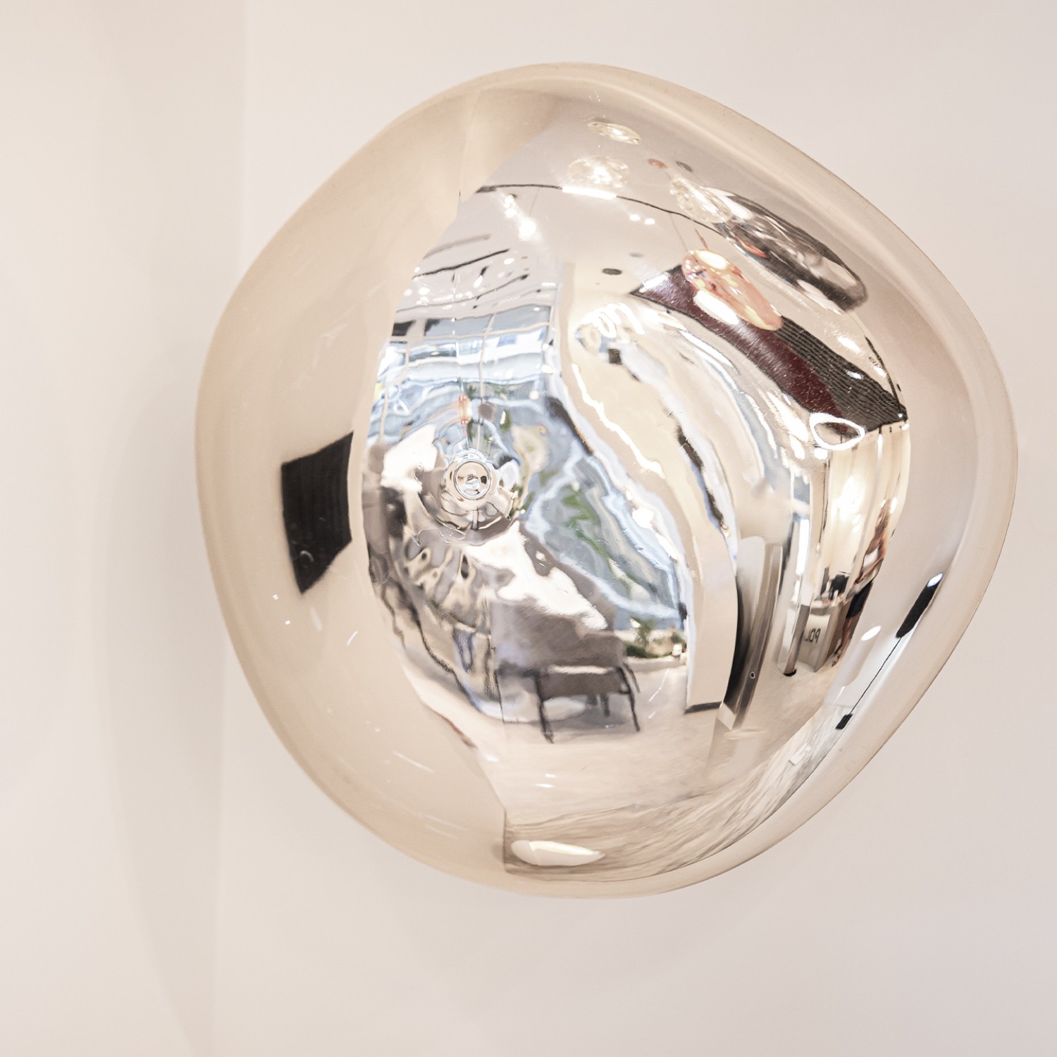Стенен LED аплик Ruby | Хромирана сферична глава | 6W | 3000K