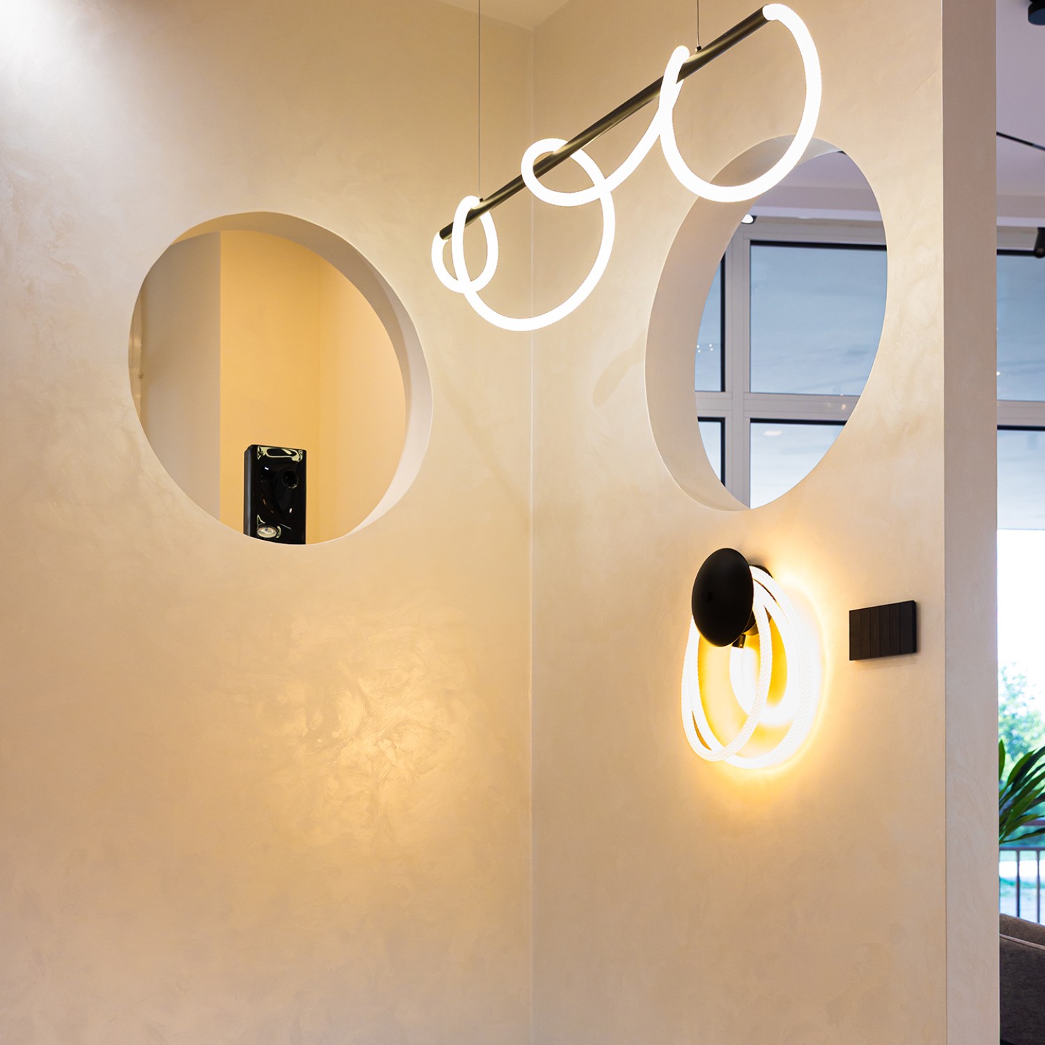 Висяща LED лампа Swing Pendant | Тип въже/маркуч | 45W Висяща LED лампа Swing Pendant | Тип въже/маркуч | 45W