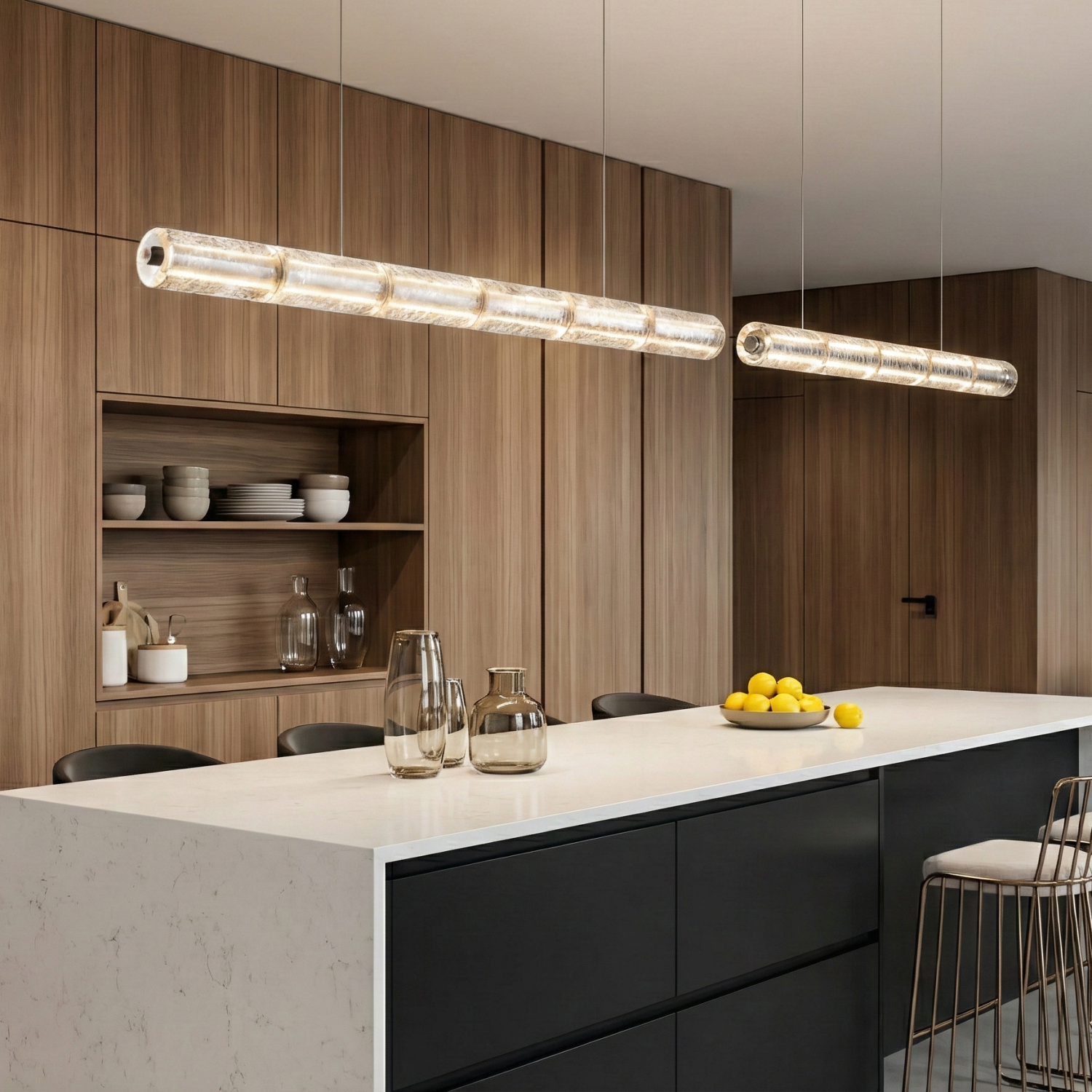 Снимка на Висящо LED осветително тяло Trace от алуминий и стъкло