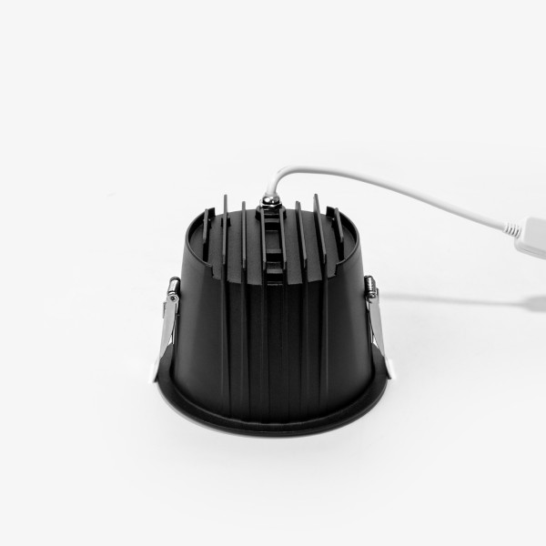 Детайлно изображение на LED луна за вграждане Astor COB | 3-CCT | Honeycomb филтър Снимка на LED луна за вграждане Astor COB | 3-CCT | Honeycomb филтър