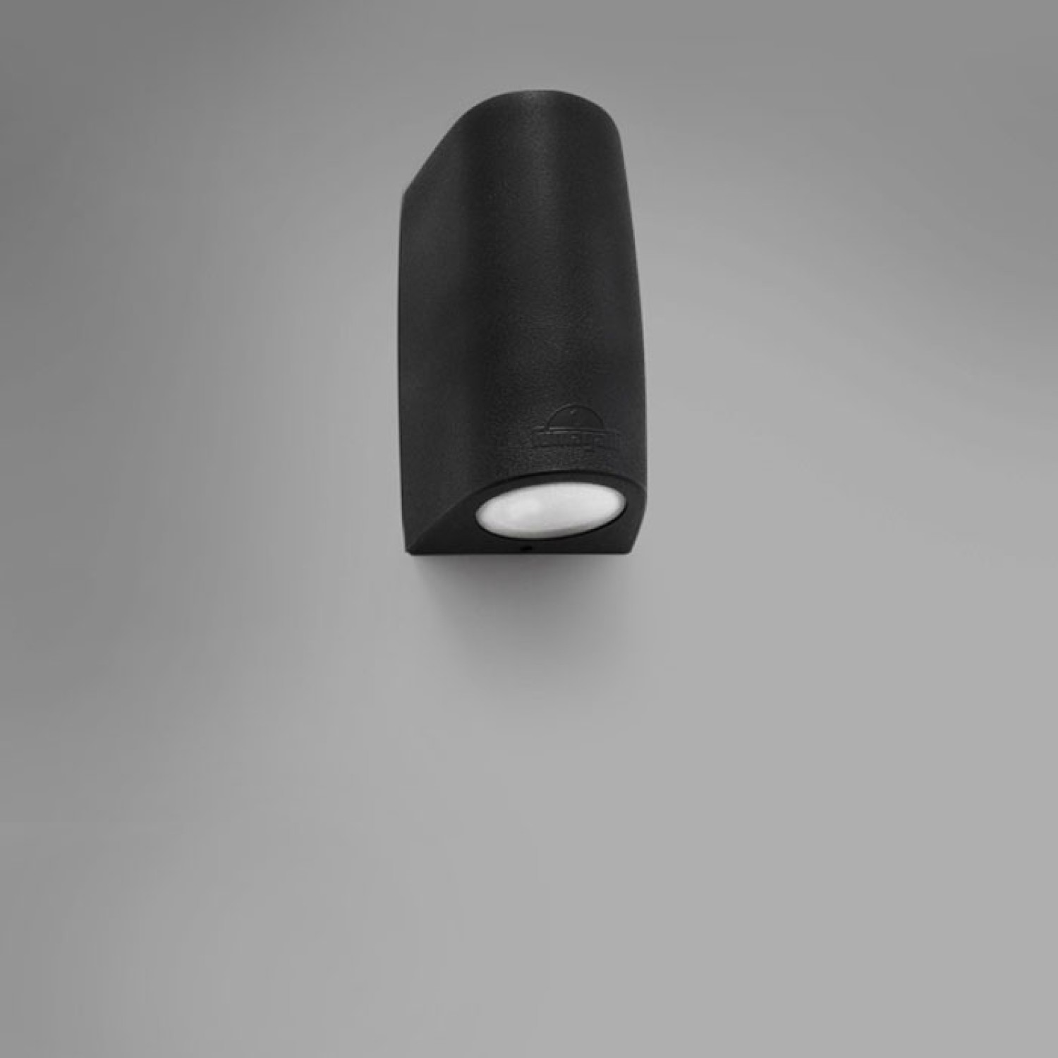 Снимка на Фасадна лампа Marta 90 от смола | IP55 | CCT