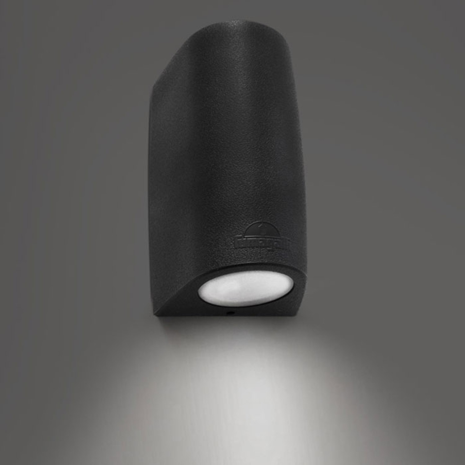 Снимка на Фасадна лампа Marta 90 от смола | IP55 | CCT