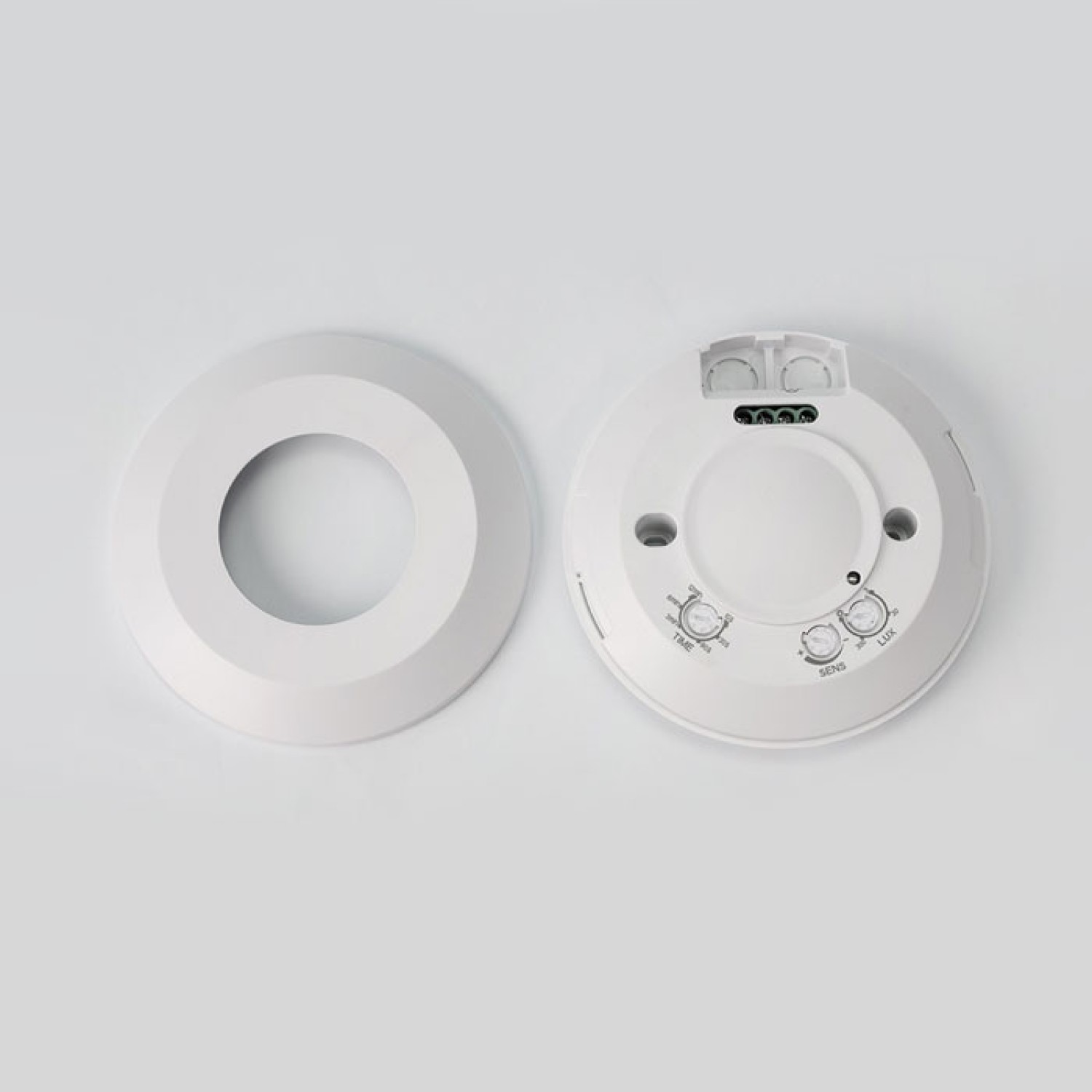 Снимка на Микровълнов сензор за движение Nova | Тънък корпус | 360° | До 800W