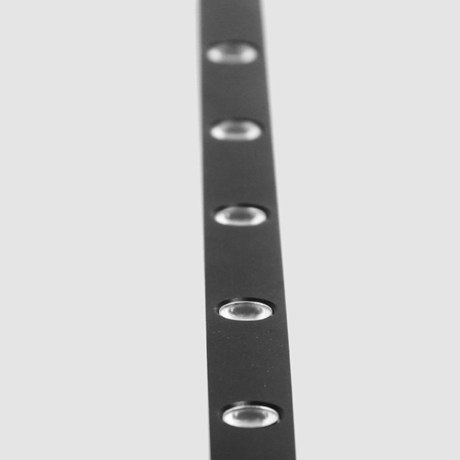 Снимка на Точков LED модул Darklight Magnet за магнитна шина 15PCB - Curve Line