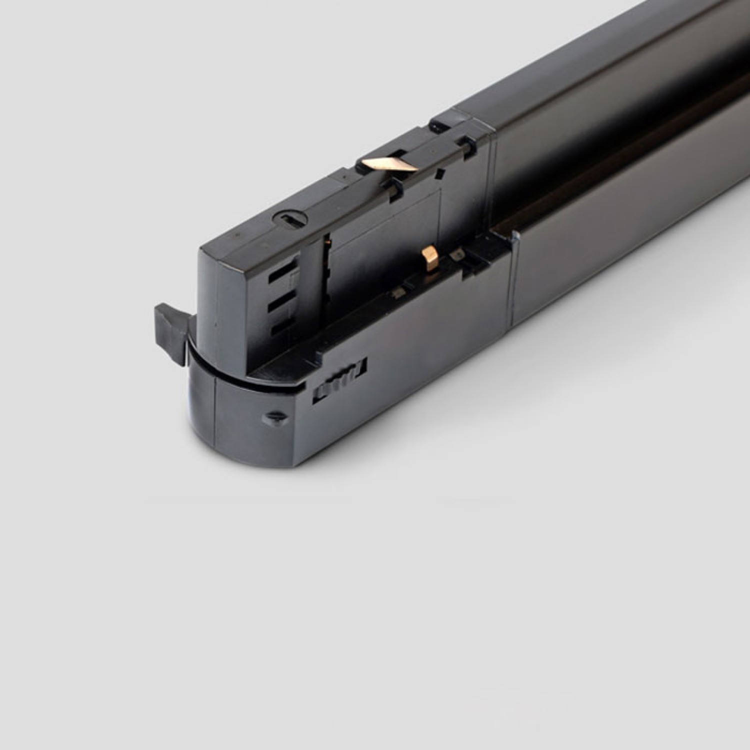 Снимка на Линеен LED осветител за релсова шина Linia (20W) - Релсово осветление