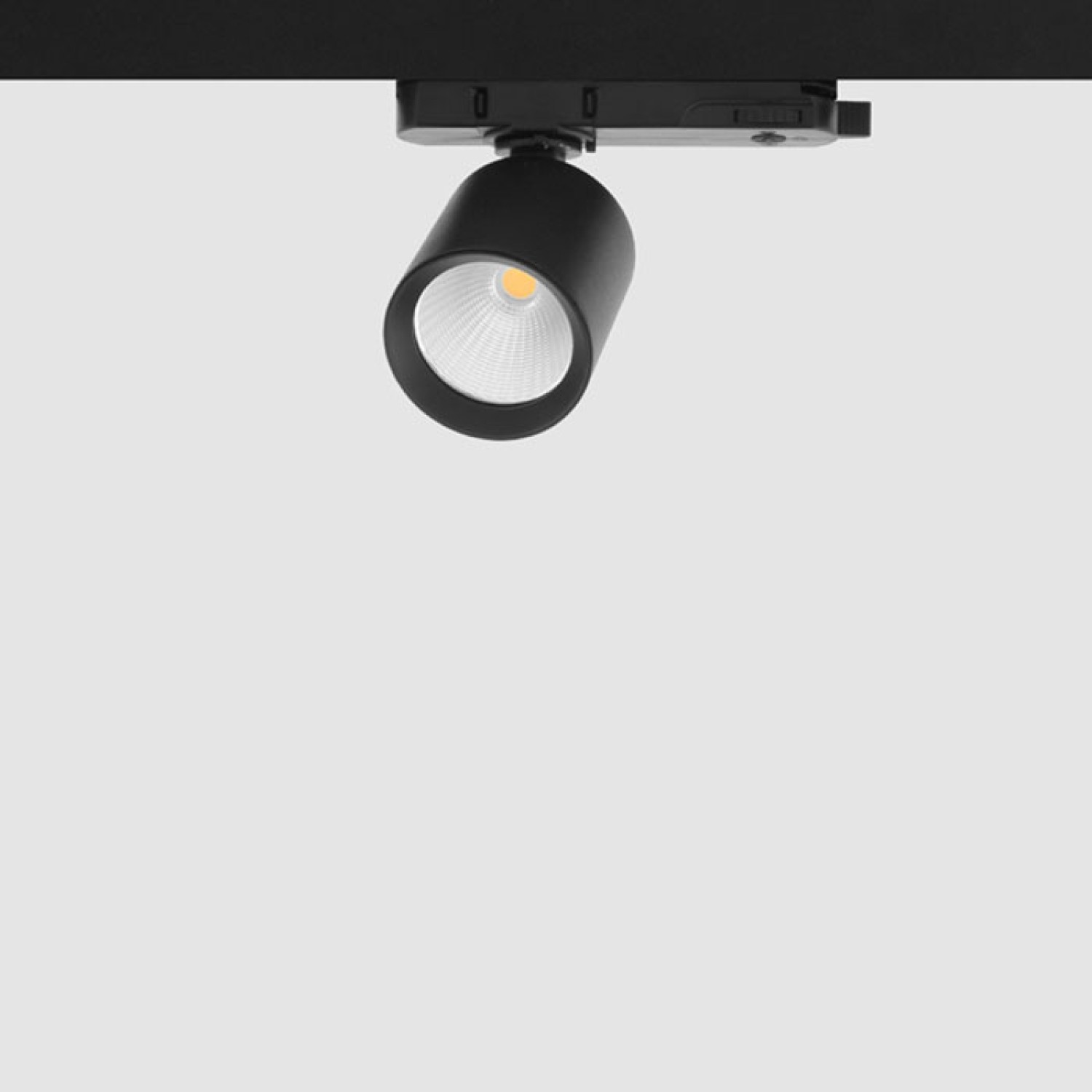 Снимка на Прожектор Monet за трифазна тоководеща шина (12/20W, 38°, 3000/4000K)