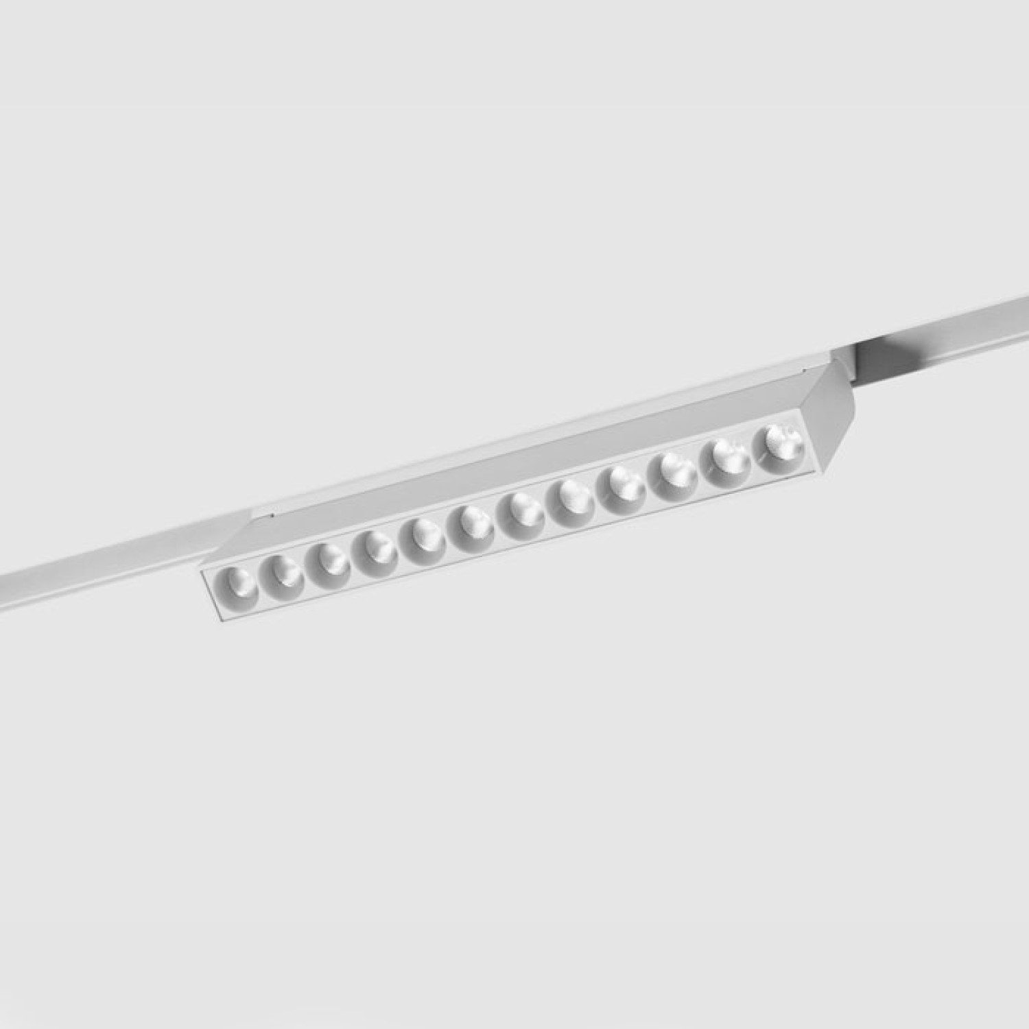 Детайлно изображение на Осветителен модул Darklight AJ Magnet за магнитна система 23 mm trimless Снимка на Осветителен модул Darklight AJ Magnet за магнитна система 23 mm trimless - Релсово осветление
