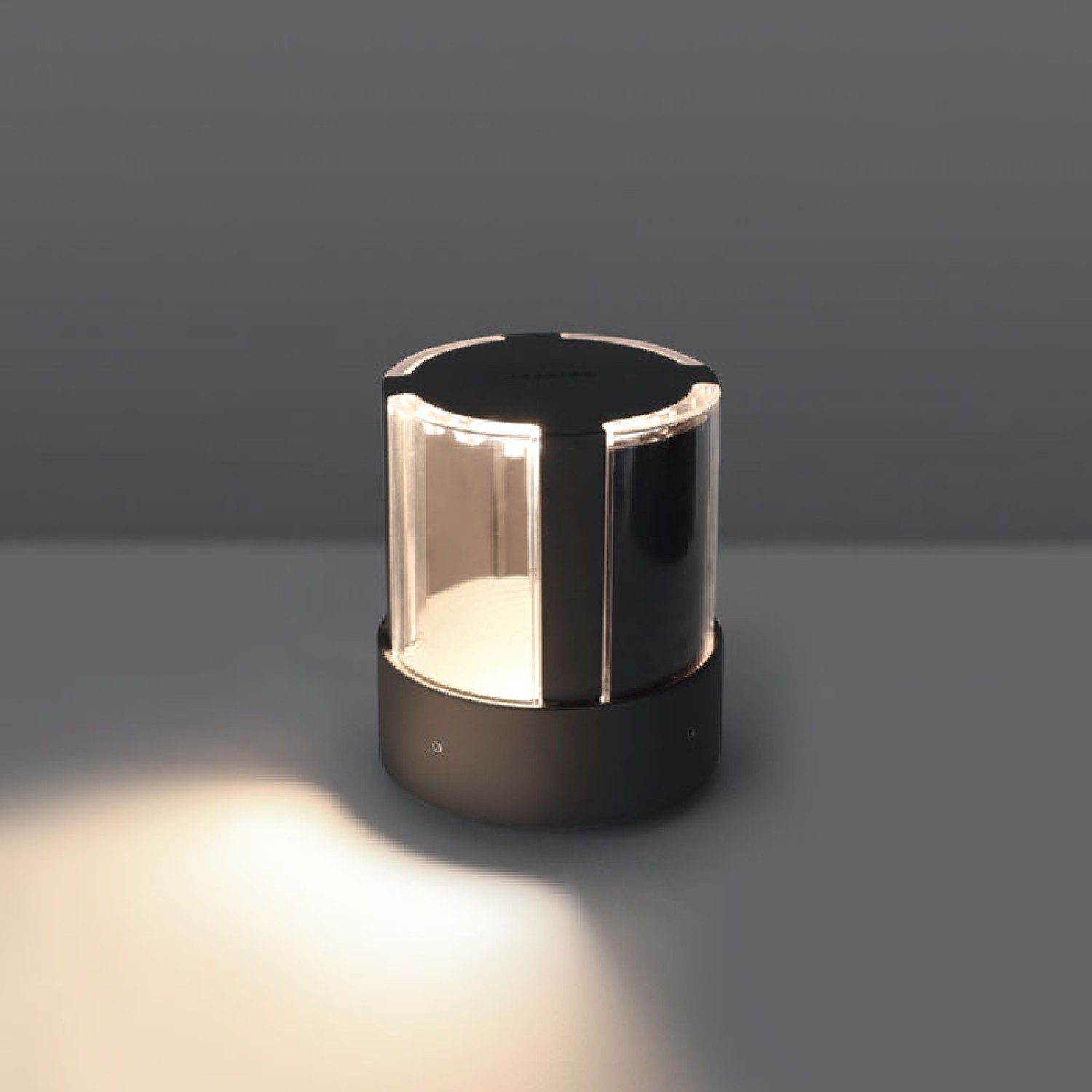 Снимка на Градинска LED наземна лампа Compact | IP66 | 3000K | 10.8W