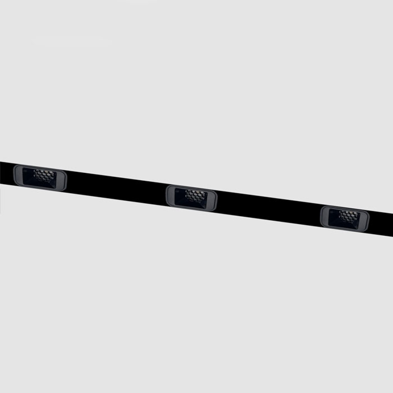 Детайлно изображение на Точков LED модул Spy Magnet за магнитна шина 23 mm Снимка на Точков LED модул Spy Magnet за магнитна шина 23 mm - Curve Line