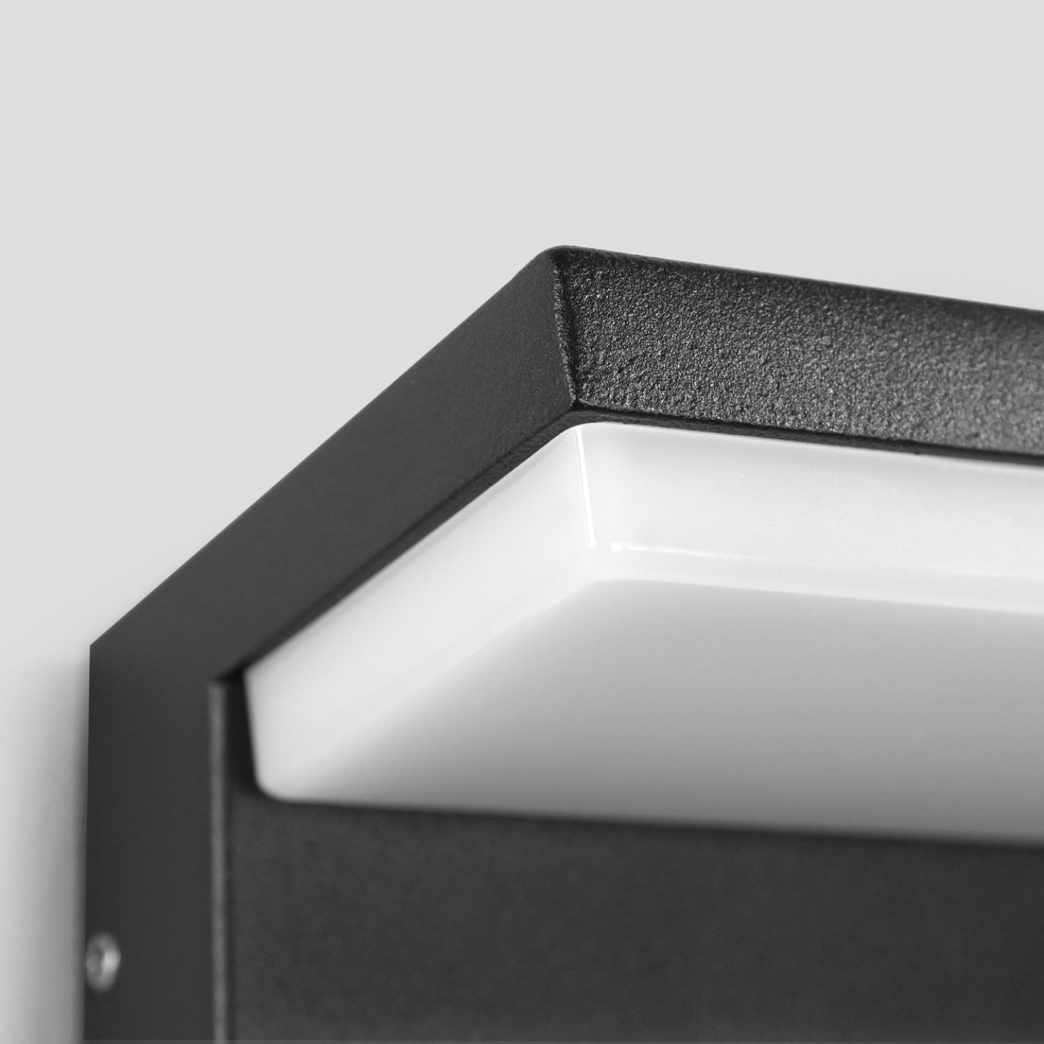 Снимка на Фасадна LED лампа Brio | PIR сензор | IP54 | 9W | 3000K