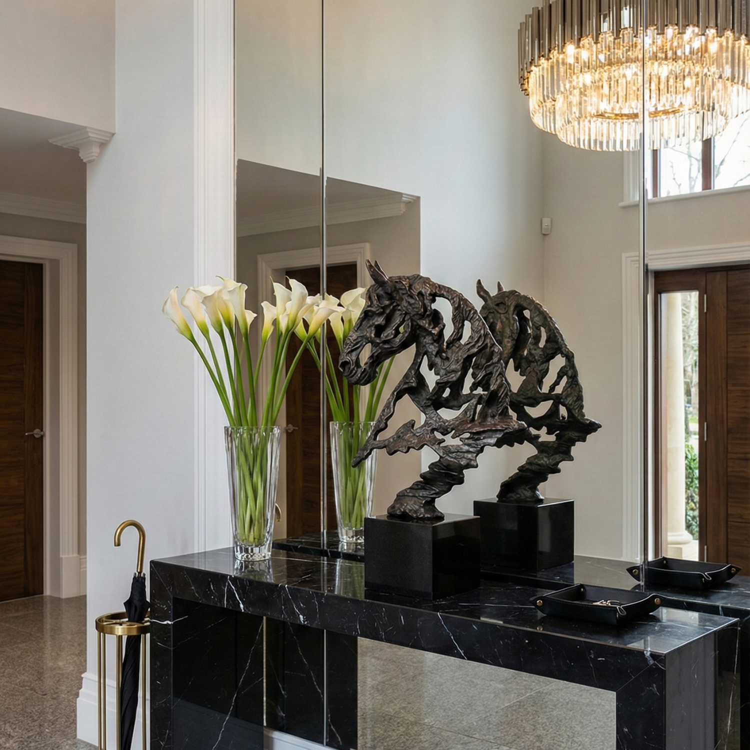 Снимка на Абстрактна скулптура на кон Metal Horse | 82 см | Алуминий