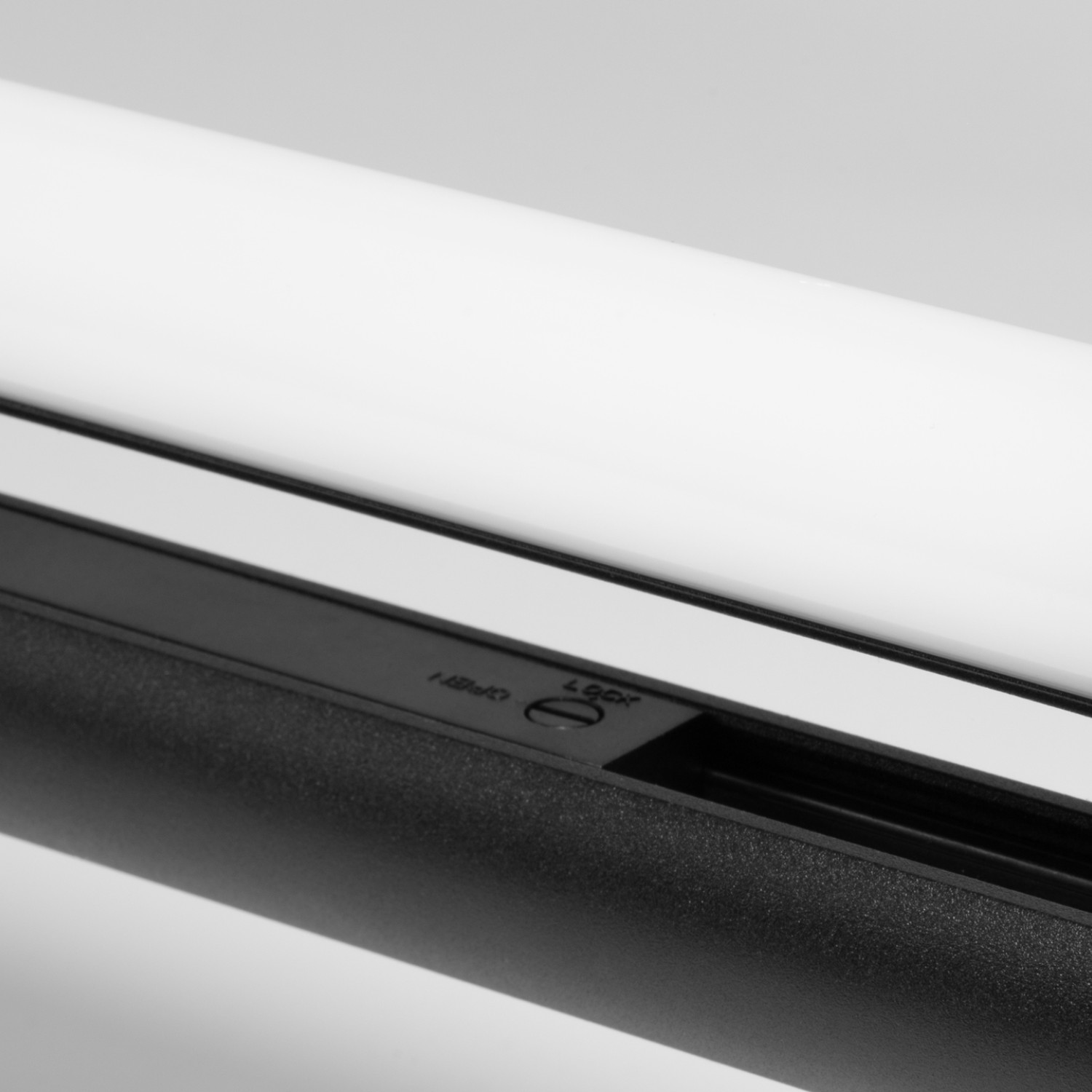 Снимка на Осветително тяло Vector Magnet за магнитна система Multitrack 23 mm - Релсово осветление